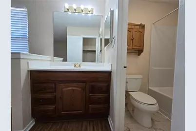 552 Greenway Drive, Saginaw, TX 76179 - Photo 17