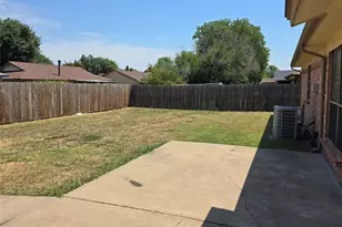 552 Greenway Dr, Saginaw, TX 76179 - Photo 37