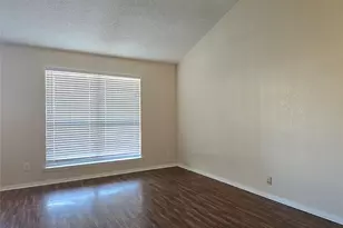 552 Greenway Dr, Saginaw, TX 76179 - Photo 5