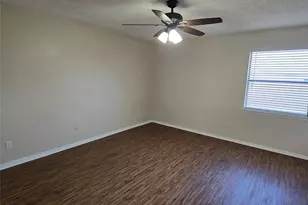 552 Greenway Dr, Saginaw, TX 76179 - Photo 13