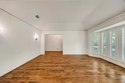 9223 Club Glen Drive, Dallas, TX 75243 - Photo 13