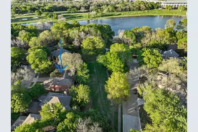 1810 Lakeshore Court, McKinney, TX 75072 - Photo 29