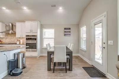 1045 Pinnacle Breeze Drive, Fort Worth, TX 76052 - Photo 15