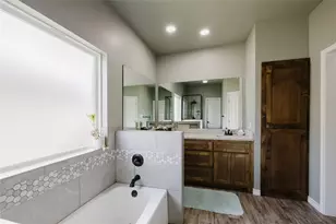 404 Colony St, Eastland, TX 76448 - Photo 15