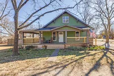 112 W Elm Street, Howe, TX 75459 - Photo 1