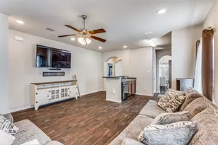 3609 Eagle Nest St, Fort Worth, TX 76106 - Photo 5