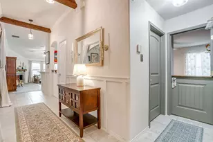 400 Eureka Ct, Burleson, TX 76028 - Photo 5