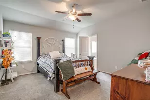 400 Eureka Ct, Burleson, TX 76028 - Photo 25