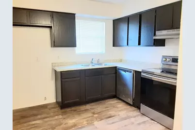 812 Summercrest Boulevard #B, Burleson, TX 76028 - Photo 1