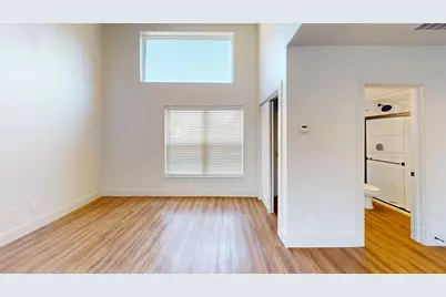 5750 Marquita Avenue #MQ-03, Dallas, TX 75206 - Photo 9