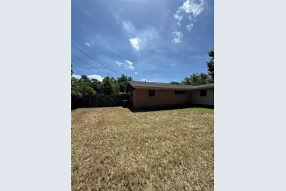 400 S Vick Street, Decatur, TX 76234 - Photo 17