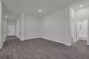 11228 Ponderosa Trl, Aubrey, TX 76227 - Photo 11