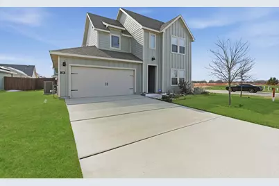 709 Primrose Lane, Pilot Point, TX 76258 - Photo 3