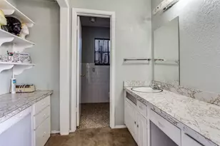 8001 Carrick St, Benbrook, TX 76116 - Photo 11