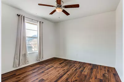 8001 Carrick Street, Benbrook, TX 76116 - Photo 37