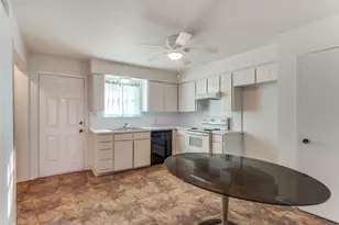 8001 Carrick St, Benbrook, TX 76116 - Photo 31