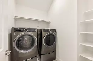 152 Rosewood Dr, Glenn Heights, TX 75154 - Photo 17