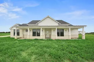 1224 Durham Ln, Cleburne, TX 76033 - Photo 1