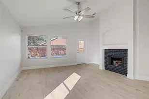 4516 Fox Sedge Ln, Denton, TX 76208 - Photo 5