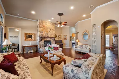 1211 Northglen Court, Mansfield, TX 76063 - Photo 13