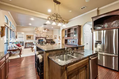 1211 Northglen Court, Mansfield, TX 76063 - Photo 9