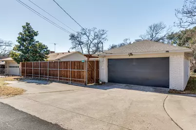 11916 Brookmeadow Lane, Dallas, TX 75218 - Photo 21