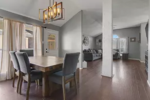 5603 Alicante Dr, Arlington, TX 76017 - Photo 9