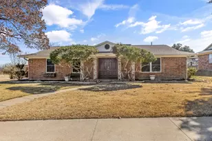 2502 Cumberland Dr, Mesquite, TX 75150 - Photo 1