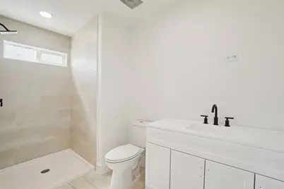 401 Bryan Street, Denton, TX 76201 - Photo 9