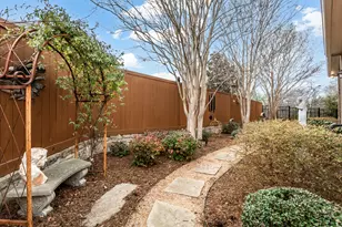 907 Clear Water Dr, Allen, TX 75013 - Photo 35