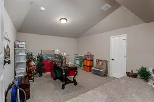 907 Clear Water Dr, Allen, TX 75013 - Photo 27