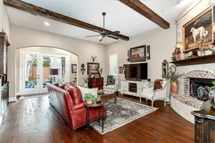 907 Clear Water Dr, Allen, TX 75013 - Photo 9