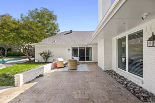 6725 Regalbluff Dr, Dallas, TX 75248 - Photo 27