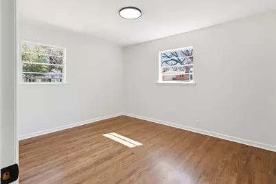 1304 Sherwood Drive, Arlington, TX 76013 - Photo 9