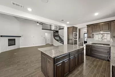 633 Ole Opry Drive, Burleson, TX 76028 - Photo 11