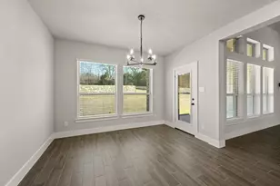 633 Ole Opry Dr, Burleson, TX 76028 - Photo 21