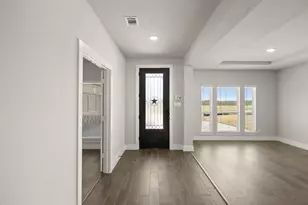 633 Ole Opry Dr, Burleson, TX 76028 - Photo 3