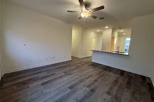 117 Adaline Bend, McGregor, TX 76657 - Photo 7