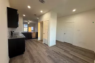 117 Adaline Bend, McGregor, TX 76657 - Photo 5