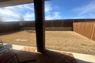 536 Breeds Hl Rd, Little Elm, TX 75068 - Photo 7