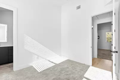 1147 N Madison Avenue #104, Dallas, TX 75208 - Photo 21