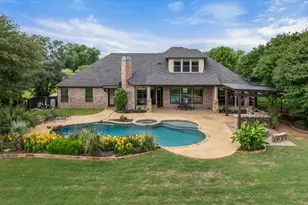 1204 E Scandinavian Ct, Granbury, TX 76048 - Photo 29
