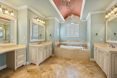1204 E Scandinavian Court, Granbury, TX 76048 - Photo 27