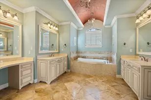 1204 E Scandinavian Ct, Granbury, TX 76048 - Photo 27