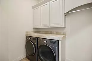 1204 E Scandinavian Ct, Granbury, TX 76048 - Photo 17