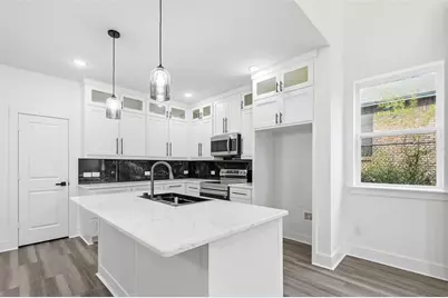 4448 Marcell Avenue, Dallas, TX 75211 - Photo 7