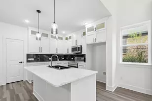 4448 Marcell Ave, Dallas, TX 75211 - Photo 7