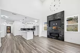 4448 Marcell Ave, Dallas, TX 75211 - Photo 13