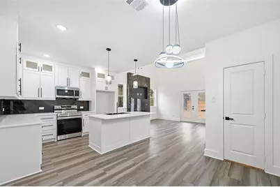 4448 Marcell Avenue, Dallas, TX 75211 - Photo 5