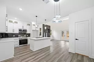 4448 Marcell Ave, Dallas, TX 75211 - Photo 5